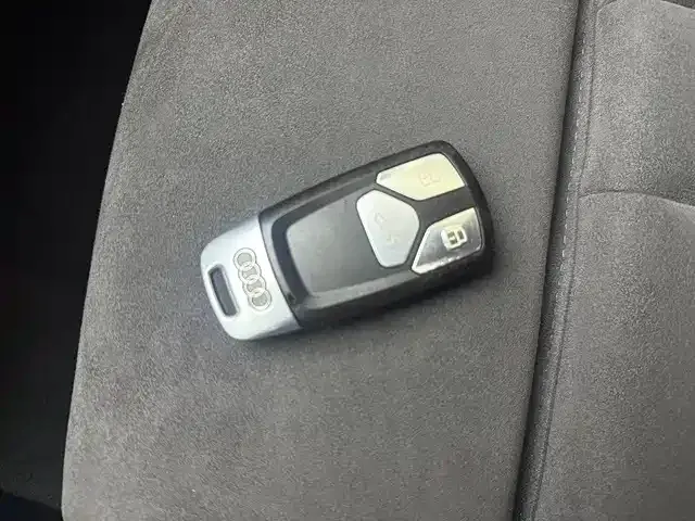 Audi Audi A4L 2022 40 TFSI Luxury Dynamic — Фото автомобиля 18