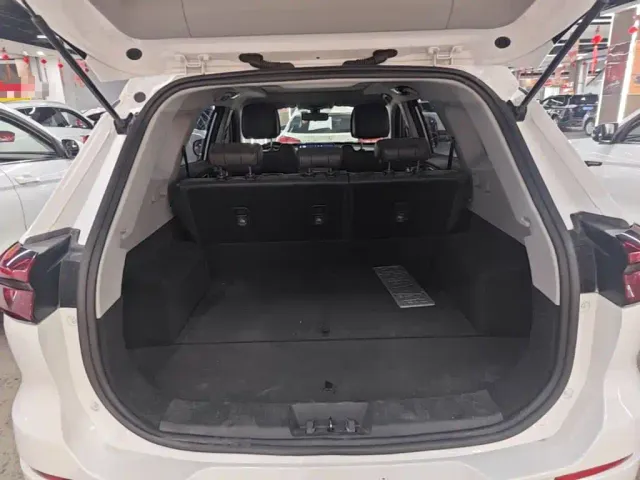 Chery Tiggo 8 — Фото автомобиля 18