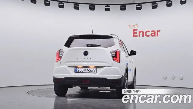 KG_Mobility_Ssangyong TIBOLI Very New Tivoli Бензин 1.5 2WD — Фото автомобиля 4