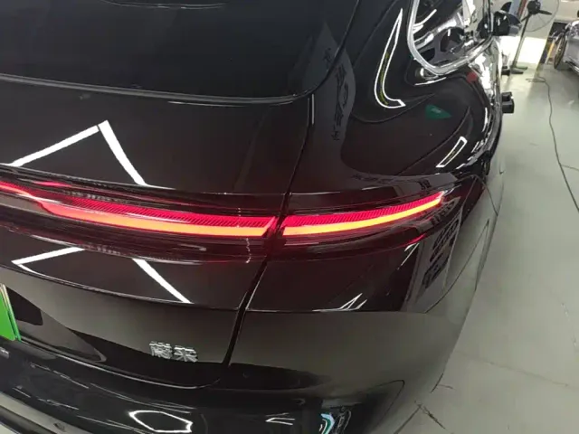 Nio ET5 Touring — Фото автомобиля 7