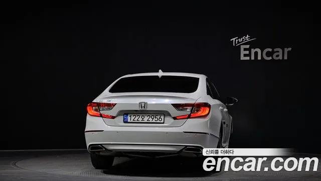 Honda Accord Accord 10 поколение 1.5 Turbo — Фото автомобиля 4