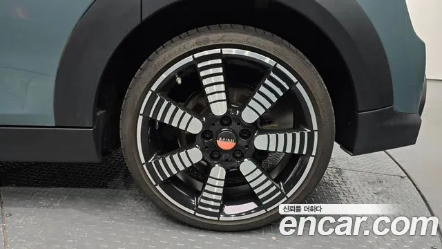 Mini Cooper — Фото автомобиля 5