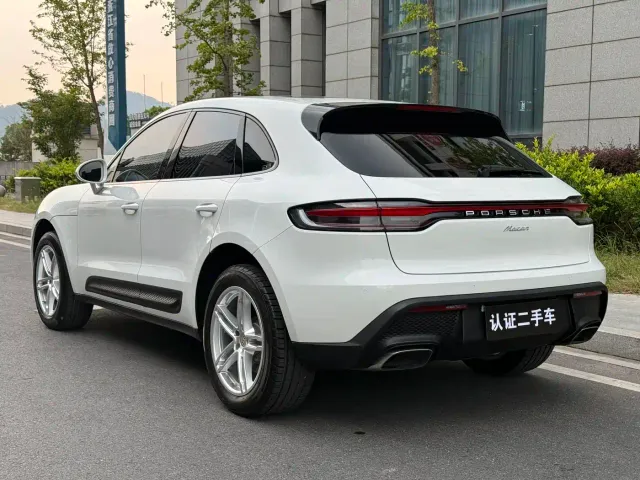 Porsche Macan — Фото автомобиля 5