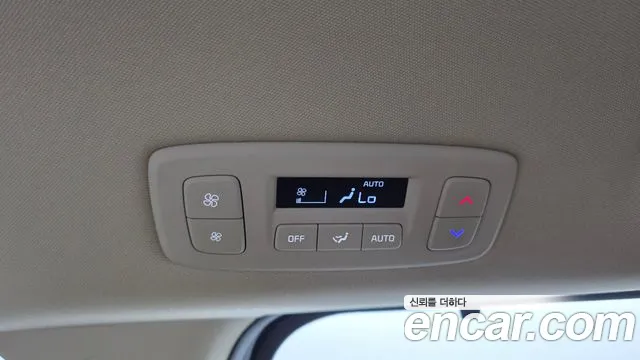 Kia Canival Carnival 4 поколение Дизель 9 мест Signature — Фото автомобиля 19