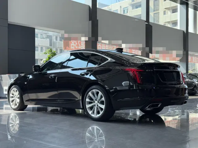 Cadillac CT5 — Фото автомобиля 7