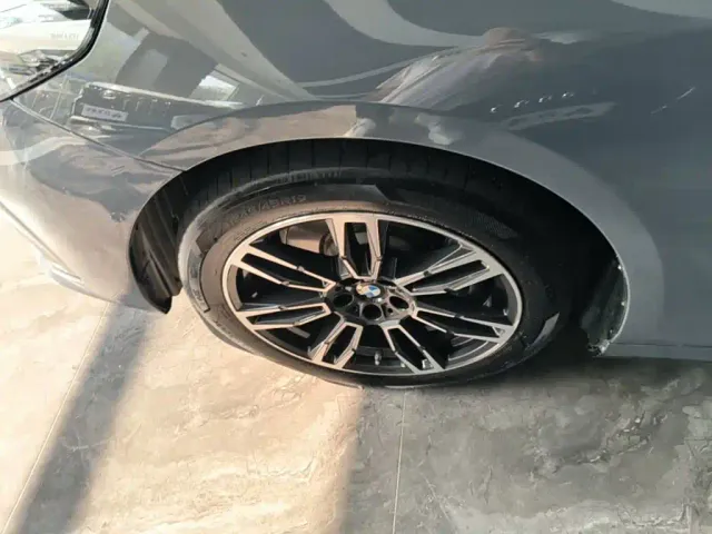BMW BMW 5 Series 2024 530Li Leading M Sport Package — Фото автомобиля 22