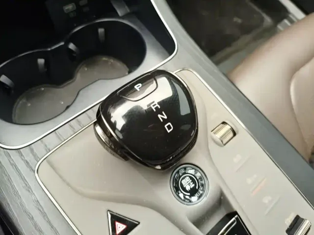 BYD Han — Фото автомобиля 13