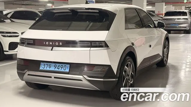 Hyundai Ioniq 5 — Фото автомобиля 2