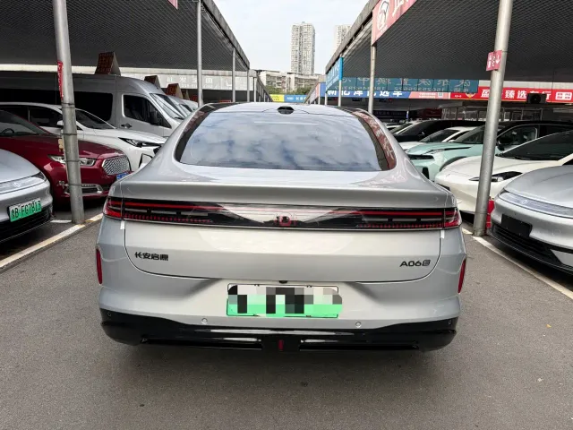 Changan Qiyuan A06 — Фото автомобиля 14