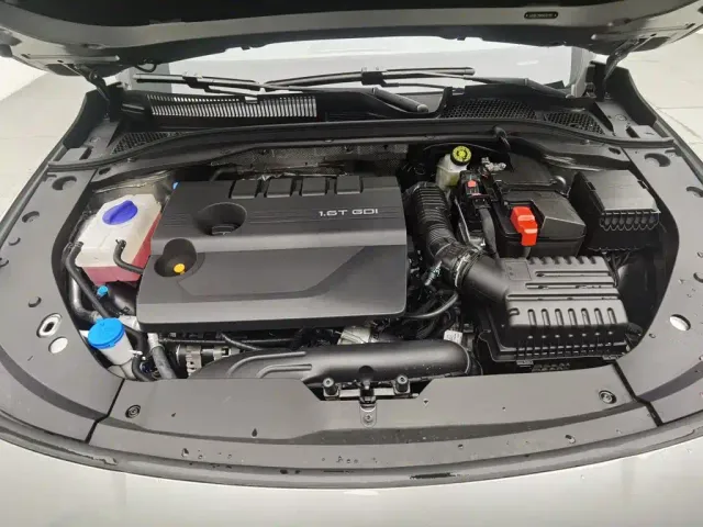 Chery Arrizo 8 — Фото автомобиля 6