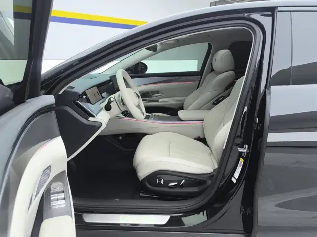 BYD Han L — Фото автомобиля 9