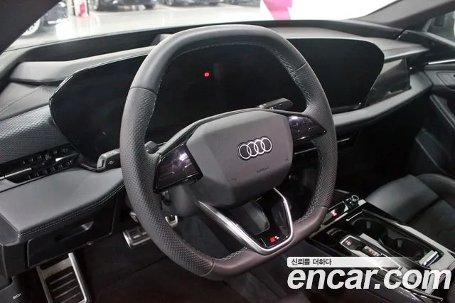 Audi A6 e-Tron — Фото автомобиля 12