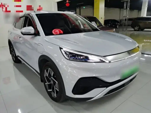 BYD Yuan PLUS — Фото автомобиля 3