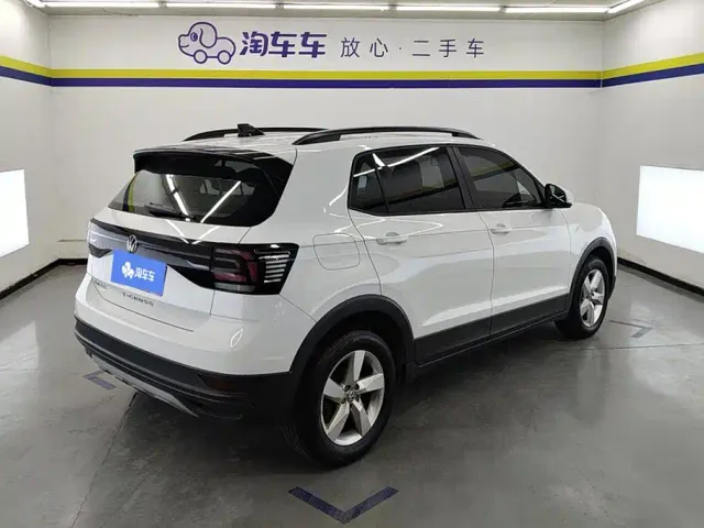 Volkswagen T-Cross — Фото автомобиля 3