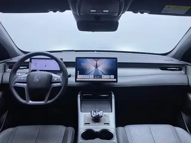 BYD Qin PLUS — Фото автомобиля 12