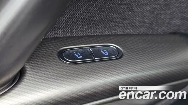 Genesis GV60 — Фото автомобиля 14