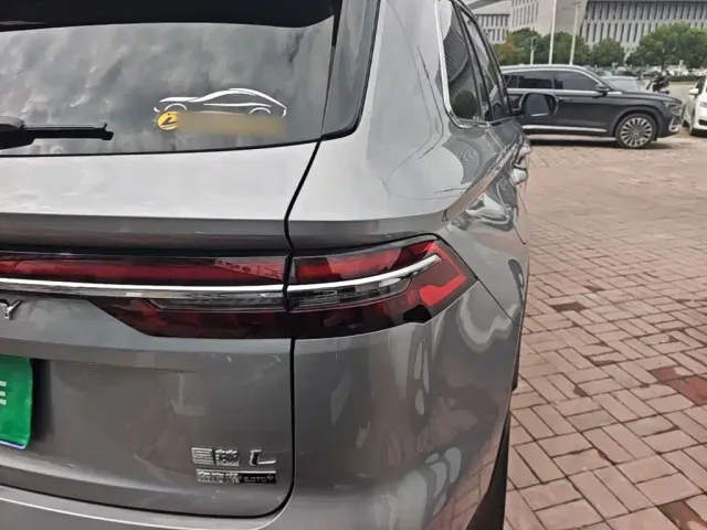 Geely Xingyue L — Фото автомобиля 7