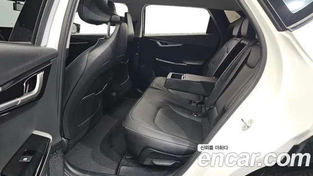 Kia EV6 — Фото автомобиля 11