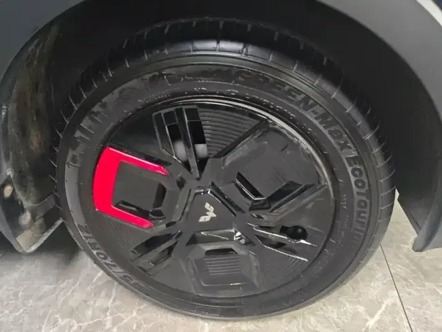 Wuling Hongguang Mini EV — Фото автомобиля 6
