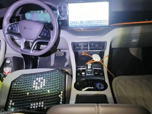 BYD Song PLUS — Фото автомобиля 12