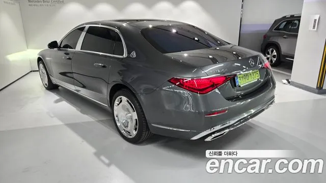Mercedes-Benz S-Class — Фото автомобиля 3