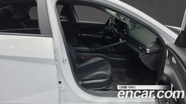 Hyundai Avante — Фото автомобиля 11