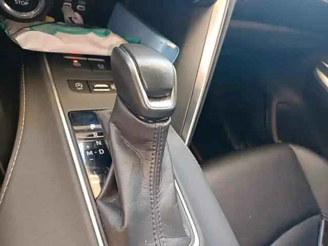 Toyota Harrier — Фото автомобиля 13