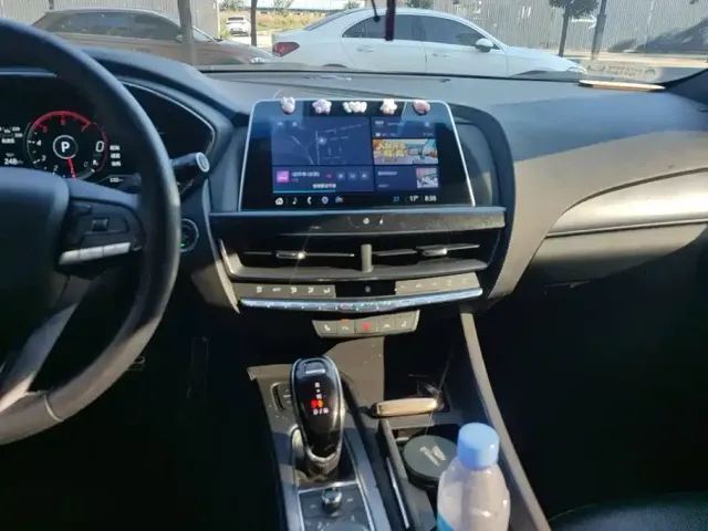 Cadillac CT5 — Фото автомобиля 13