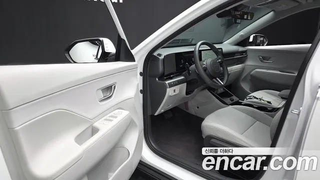 Hyundai Kona SX2 — Фото автомобиля 15