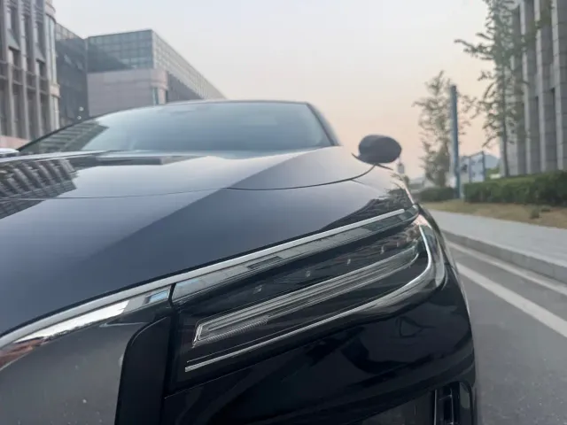 Hongqi H5 — Фото автомобиля 2