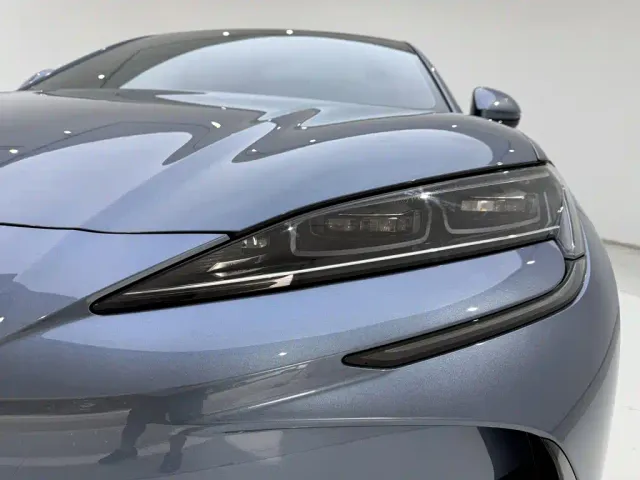 BYD Sealion 07 EV — Фото автомобиля 10