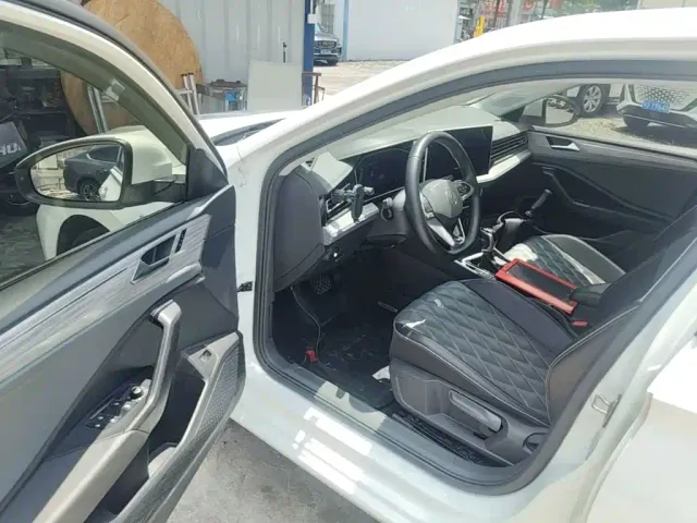 Volkswagen Sagitar — Фото автомобиля 15