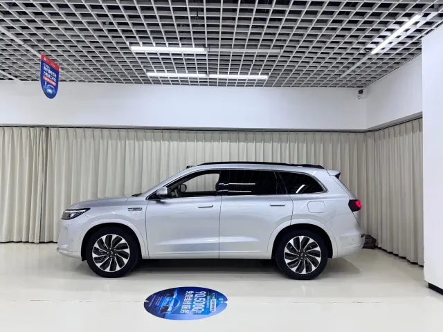 Aito M7 — Фото автомобиля 3