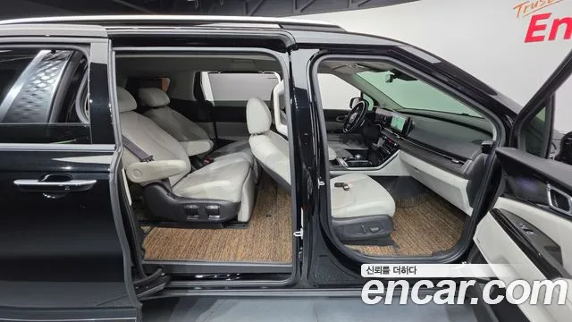 Kia Canival Carnival 4 поколение Бензин 7 мест Signature — Фото автомобиля 19
