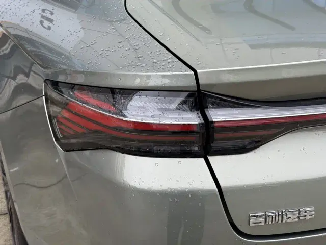 Geely Xingrui — Фото автомобиля 15