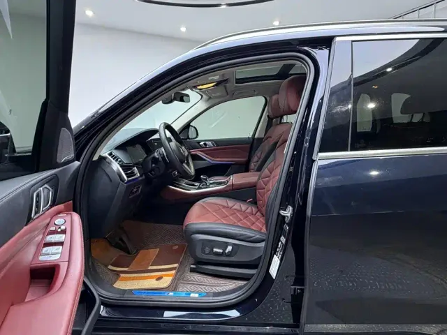 BMW X5 — Фото автомобиля 14