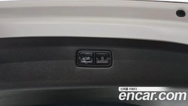 Genesis GV80 2.5T Бензин AWD — Фото автомобиля 8
