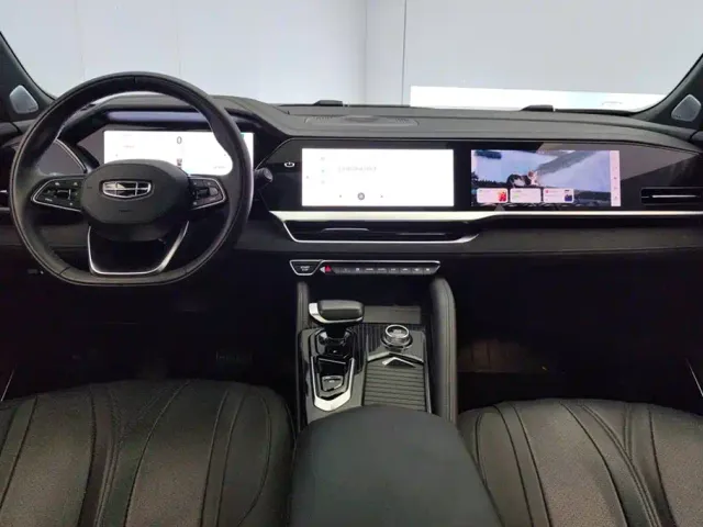 Geely Xingyue L — Фото автомобиля 12