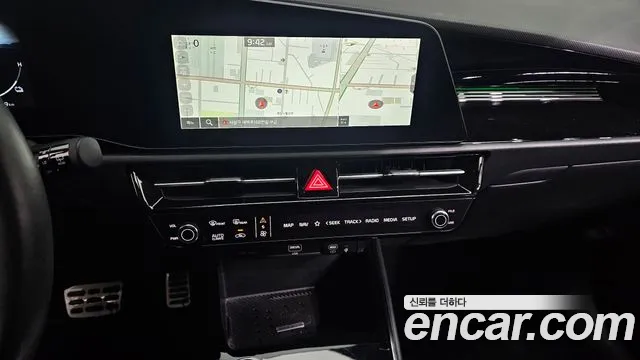 Kia Niro The All New Niro Signature — Фото автомобиля 14