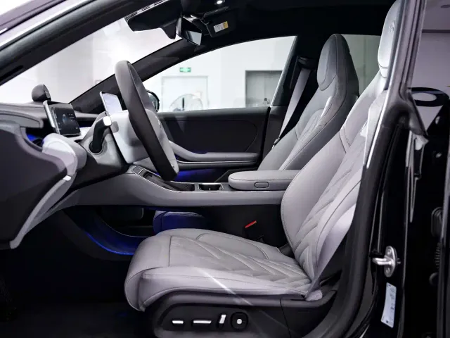 Nio ET5 Touring — Фото автомобиля 16