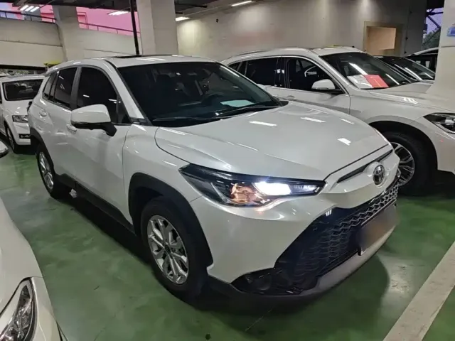 Toyota Frontlander — Фото автомобиля 3