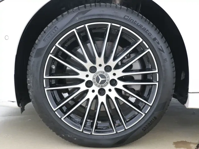 Mercedes-Benz C-Class — Фото автомобиля 5