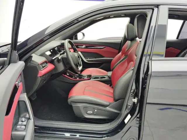 Dongfeng Yixuan GS — Фото автомобиля 9