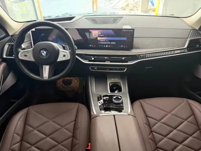 BMW X5 — Фото автомобиля 6