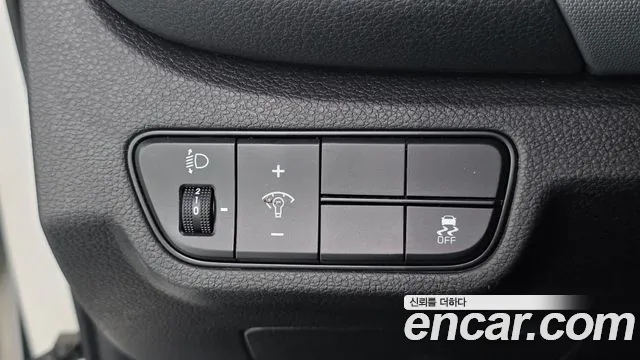 Kia Seltos New — Фото автомобиля 29