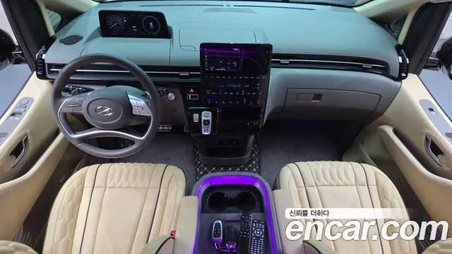Hyundai Staria Staria — Фото автомобиля 6
