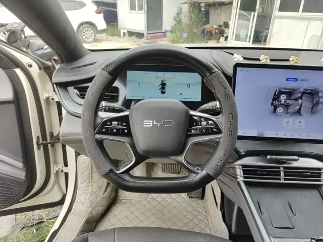BYD Seal — Фото автомобиля 10