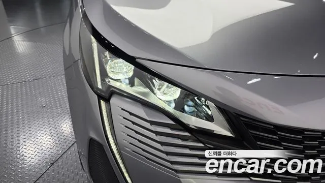 Peugeot 5008 — Фото автомобиля 7