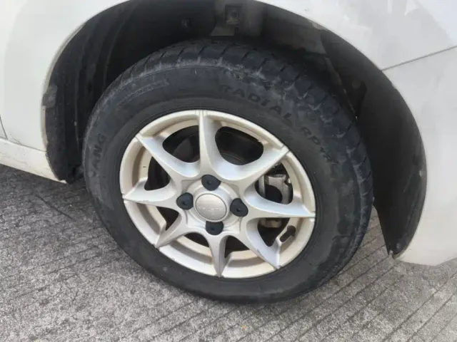 Roewe Clever — Фото автомобиля 25
