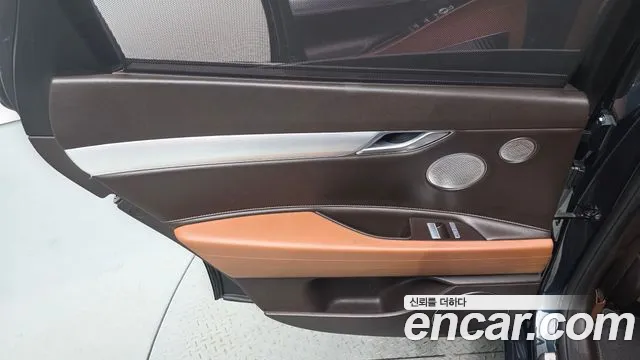 Genesis G80 RG3 — Фото автомобиля 14